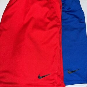 Set Nike Dri-fit Men’s Performance Shorts.